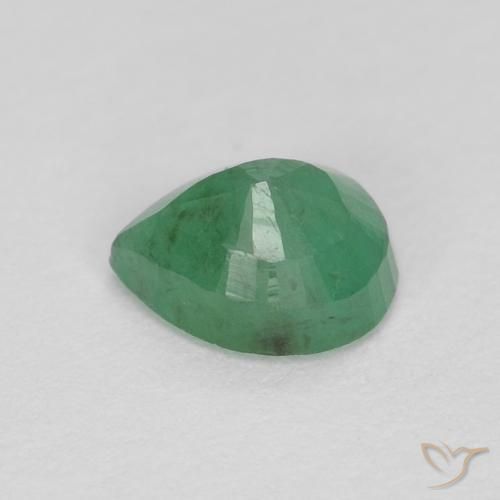 Emerald Gemstone in 5.3 x 4.1 mm Size for Sale, Emerald Stone in Medium Green Color