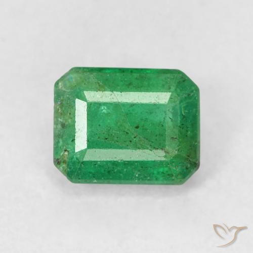 5.1 x 4mm Octagon / Emerald Cut Green Emerald from Colombia, Weight of 0.5ct, Natural oiled Gemstone in SI Clarity, 1pc Octagon Step Cut Emerald - Color: Medium Green, Mohs Hardness of 7.5 - 8 suitable for daily wear jewelry, May Birthstone, Photo A