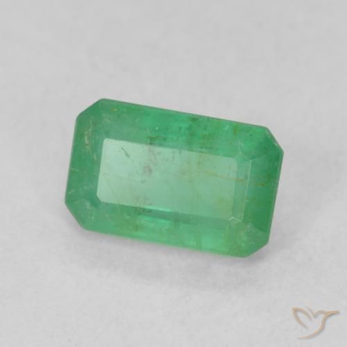 0.69 ct Green Emerald Stone, Natural Emerald in Octagon Step Cut Shape for Sale