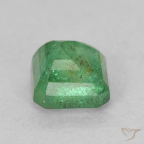 Emerald Gemstone in 3.8 x 3.8 mm Size for Sale, Emerald Stone in Medium Green Color