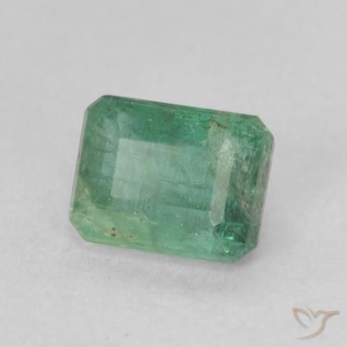0.86 ct Green Emerald Stone, Natural Emerald in Octagon Step Cut Shape for Sale