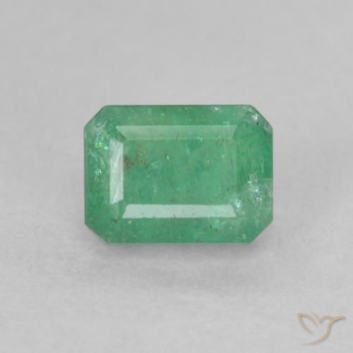 0.66ct Natural Medium light Green Emerald, Emerald Cut, SI-I1