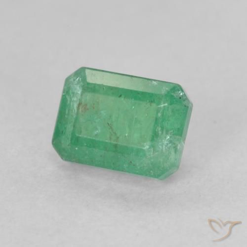 0.66 ct Green Emerald Stone, Natural Emerald in Octagon Step Cut Shape for Sale