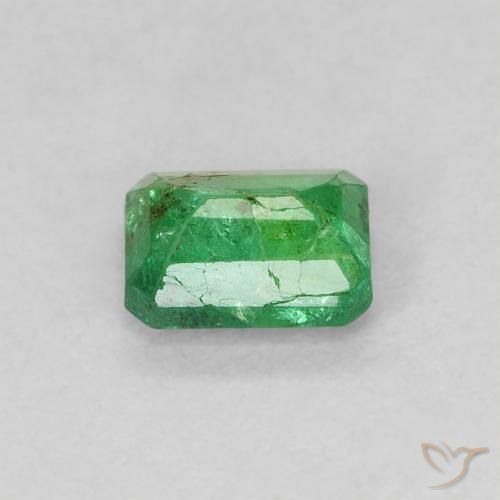 Emerald Gemstone in 5.5 x 4.5 mm Size for Sale, Emerald Stone in Shamrock Green Color