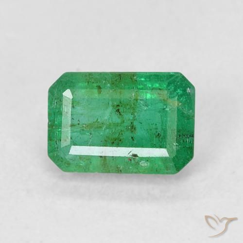 0,59ct Taglio ottagonale verde Smeraldo dalla Colombia, Dimension 5,9 x 4,1mm, Natural Lubrificate Gemstone, SI Clarity, 1 piece Smeraldo in Verde Basilico Chiaro Color, Mohs Hardness of 7,5 - 8 adatto per gioielli da indossare ogni giorno, Sblocca Chakra del Cuore, Photo A