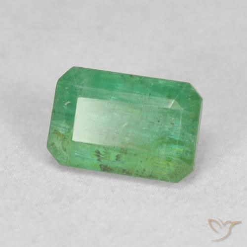 0.63 ct Green Emerald Stone, Natural Emerald in Octagon Step Cut Shape for Sale