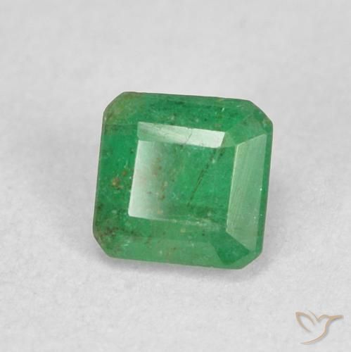0.26 ct Green Emerald Stone, Natural Emerald in Octagon Step Cut Shape for Sale