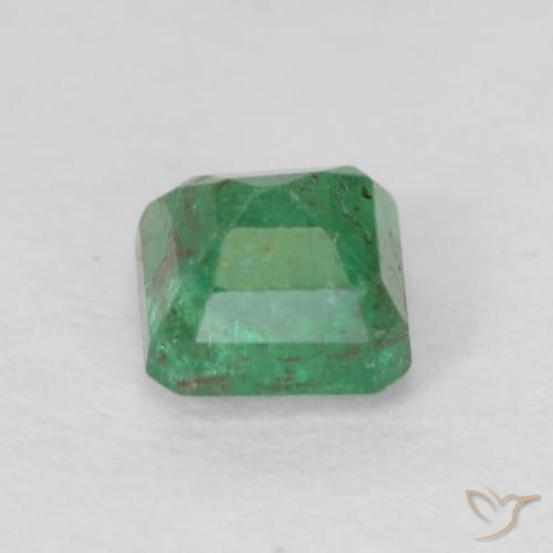 Emerald Gemstone in 4 x 4 mm (calibrated) Size for Sale, Emerald Stone in Medium Green Color