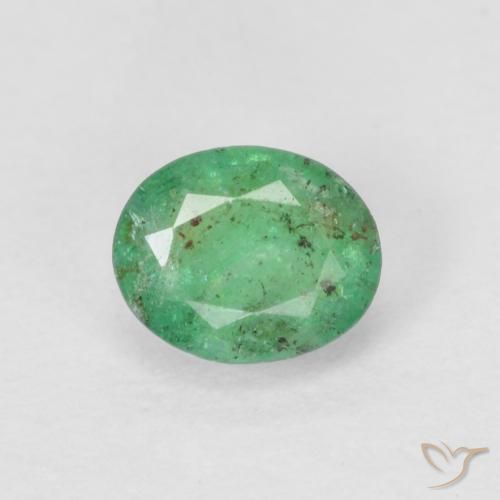 0.42ct Oval Facet Green Emerald from Colombia, Dimension 5 x 4.1mm, Natural oiled Gemstone, SI Clarity, 1 piece Emerald in Yellowish Green Color, Mohs Hardness of 7.5 - 8 suitable for daily wear jewelry, Unblocks Heart Chakra, Photo A