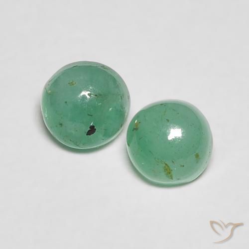 0.63 ct Round Cabochon Emerald, 4.1 mm From Colombia, Photo A