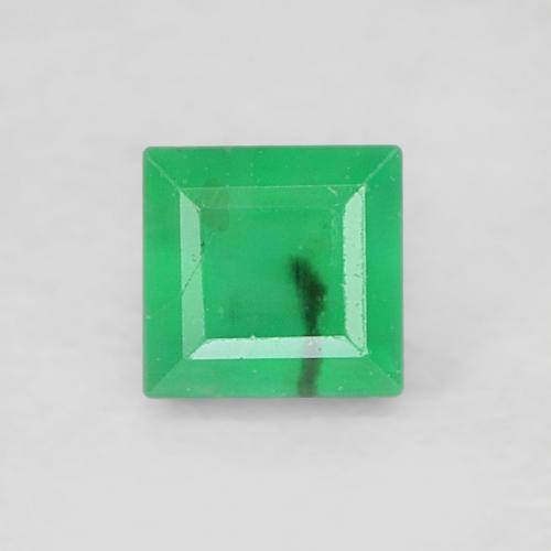 Émeraude Vert square facet 0,17 ct de Colombie, dimension 2,7 x 2,6mm, pierre gemme naturelle huilé, pureté si, 1 pièce Émeraude de couleur Vert jaunâtre, dureté Mohs de 7.5 à 8 convient aux bijoux de tous les jours, pierre de sagesse, Débloque le chakra du cœur, Photo A
