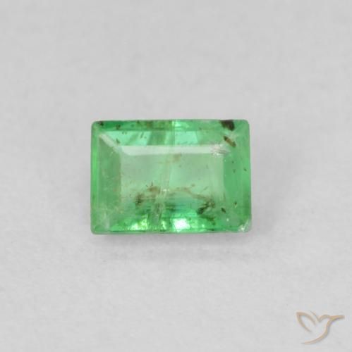 0.19 ct Green Emerald Gemstone, Emerald Gem in Baguette Facet Shape for Sale.