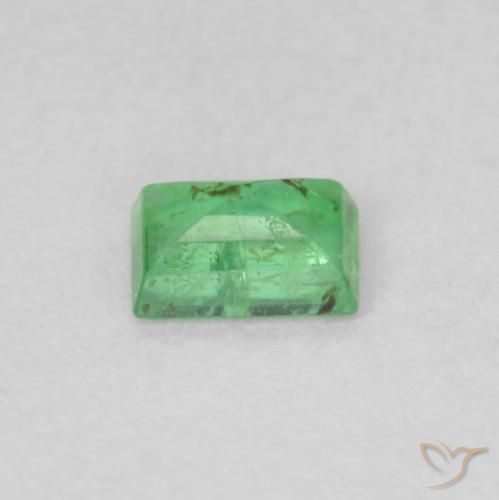 Emerald Gemstone in 4.1 x 2.9 mm Size for Sale, Emerald Stone in Light Shamrock Green Color