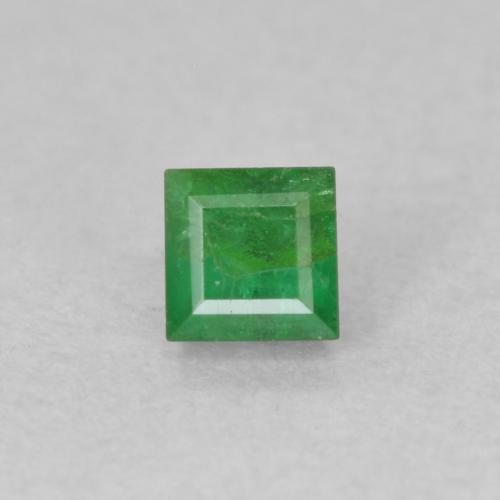 0.23ct Square Facet Green Emerald from Colombia, Dimension 3.2 x 3.1mm, SI Clarity, Natural oiled gemstone, 1pc Emerald in Medium Green Color, Mohs Hardness of 7.5 - 8 suitable for daily wear jewelry, Cancer Zodiac Stone, Photo A