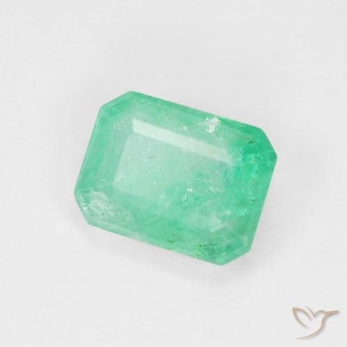 1.02 ct Green Emerald Stone, Natural Emerald in Octagon Step Cut Shape for Sale