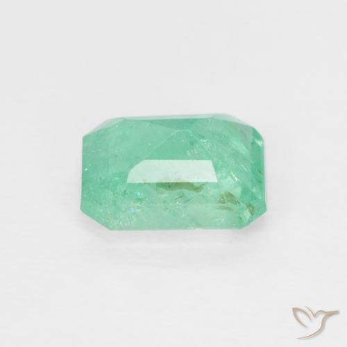 Emerald Gemstone in 6.9 x 5.2 mm Size for Sale, Emerald Stone in Light Green Color