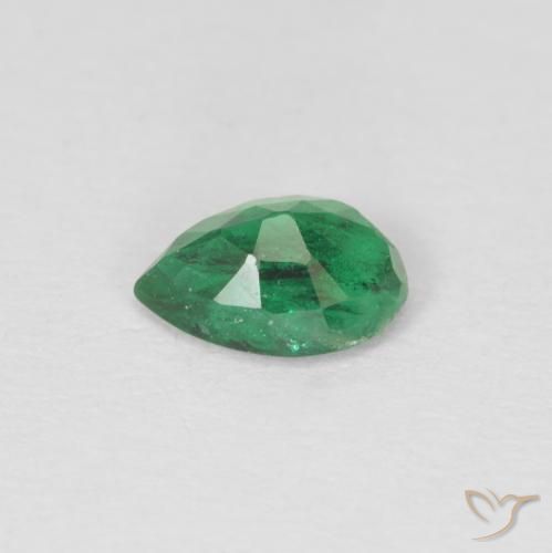 Emerald Gemstone in 6.2 x 4.3 mm Size for Sale, Emerald Stone in Forest Green Color