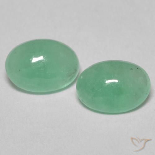 0.95 ct Oval Cabochon Emerald, 5.9 x 4.2 mm From Colombia, Photo A