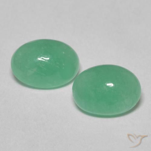 1.28 ct Oval Cabochon Emerald, 6.4 x 4.5 mm From Colombia, Photo A