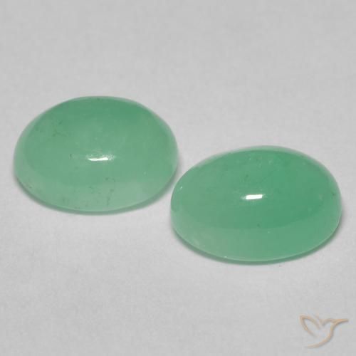 Emerald Gemstones in 7 x 5 mm (calibrated) Size for Sale, Emerald Stones in Pistachio Green Color