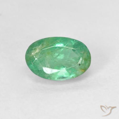 Esmeralda de talla ovalada de 0,55 ct, 6,2 x 4,1 mm de Colombia, Photo A