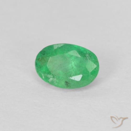 0.23 ct Green Emerald Stone, Natural Emerald in Oval Facet Shape for Sale