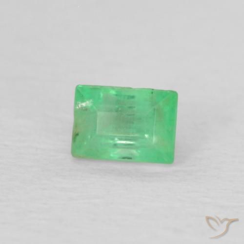 0.21 ct Green Emerald Stone, Natural Emerald in Baguette Facet Shape for Sale