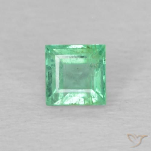 0.12 ct Square Cut Emerald, 2.8 x 2.8 mm From Colombia, Photo A