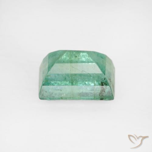 Emerald Gemstone in 4 x 3 mm (calibrated) Size for Sale, Emerald Stone in Pistachio Green Color