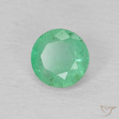 0.41 ct Round Cut Emerald, 4.7 mm From Colombia, Photo A