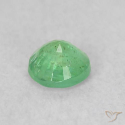 Emerald Gemstone in 3.5 mm (calibrated) Size for Sale, Emerald Stone in Pale Yellowish Green Color