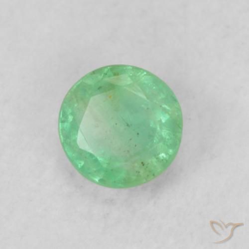 0.20 ct Green Emerald Stone, Natural Emerald in Round Facet Shape for Sale