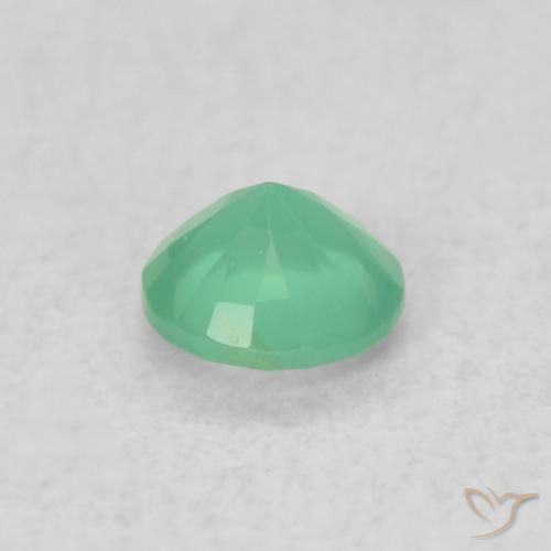 Emerald Gemstone in 3.5 mm (calibrated) Size for Sale, Emerald Stone in Light Shamrock Green Color