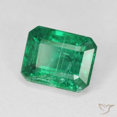 3.30 ct Green Emerald Stone, Natural Emerald in Octagon Step Cut Shape for Sale