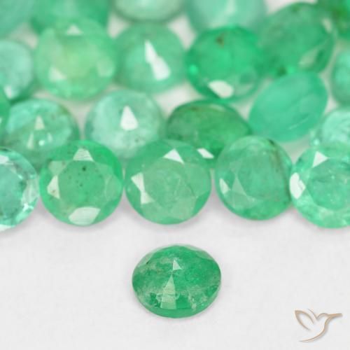 Emerald Gemstones in 3.5 mm (calibrated) Size for Sale, Emerald Stones in Medium Green Color