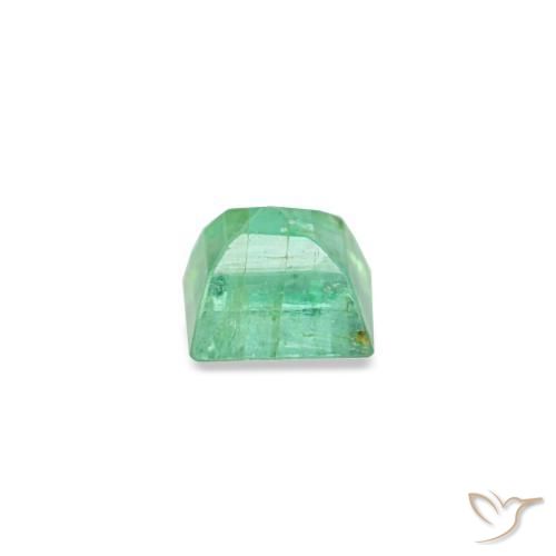 Emerald Gemstone in 3 x 2.7 mm Size for Sale, Emerald Stone in Bright Green Color