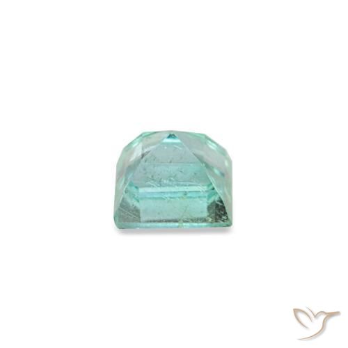 Emerald Gemstone in 2.5 x 2.5 mm Size for Sale, Emerald Stone in Bluish Green Color