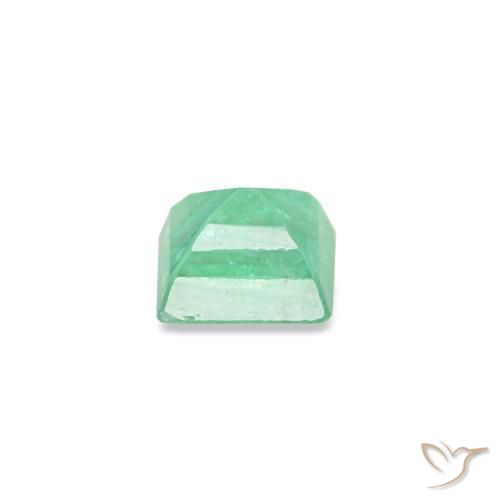 Emerald Gemstone in 2.9 x 2.6 mm Size for Sale, Emerald Stone in Medium Green Color