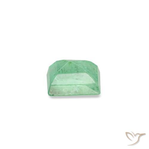 Emerald Gemstone in 3.2 x 2.9 mm Size for Sale, Emerald Stone in Bright Green Color