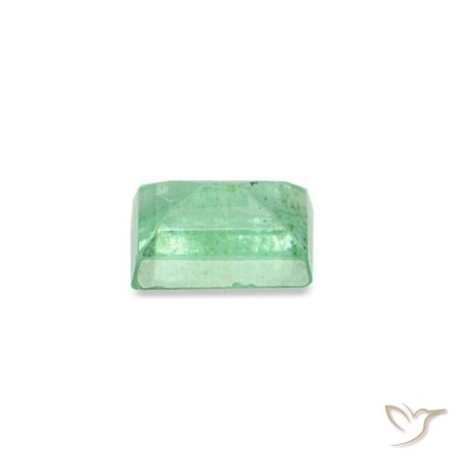 Emerald Gemstone in 3.6 x 2.8 mm Size for Sale, Emerald Stone in Pistachio Green Color