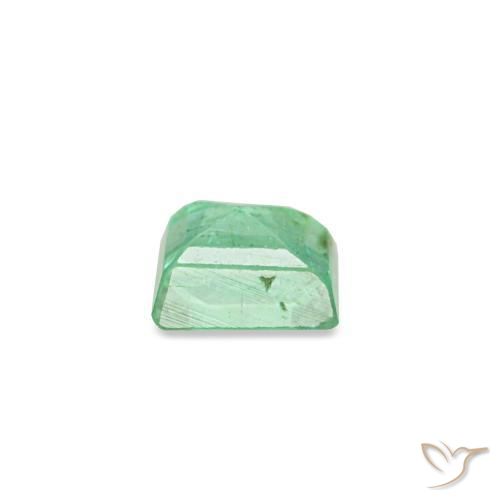 Emerald Gemstone in 3.3 x 2.8 mm Size for Sale, Emerald Stone in Pistachio Green Color