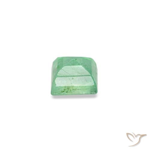 Emerald Gemstone in 2.7 x 2.6 mm Size for Sale, Emerald Stone in Medium Green Color