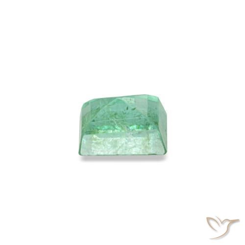 Emerald Gemstone in 3.1 x 2.4 mm Size for Sale, Emerald Stone in Light Green Color