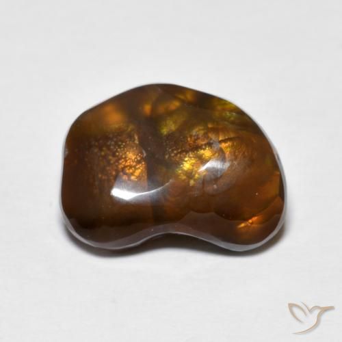 4.72 ct Multicolor Fire Agate Gemstone, Fire Agate Gem in Fancy Cabochon Shape for Sale.