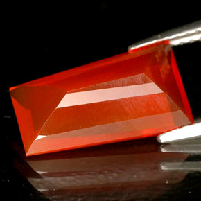 Fire Opal Gemstone in 13.7 x 8.3 mm Size for Sale, Fire Opal Stone in Mandarin Color