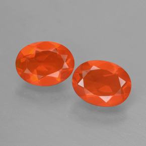 tiefrötlich-orange Feueropal Edelstein - 0.6ct Oval facettiert (ID: 431903)