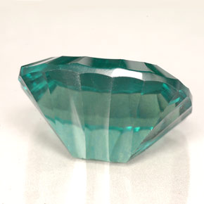 Fluorite Gemstone in 20.2 x 15 mm Size for Sale, Fluorite Stone in Electric Bluish Green Color
