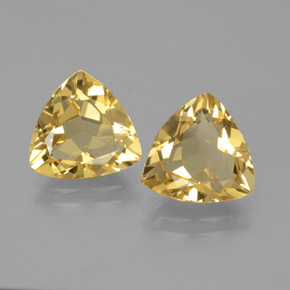 5.24 ct Yellow Golden Beryl Gemstone, Golden Beryl Gem in Trillion Facet Shape for Sale.