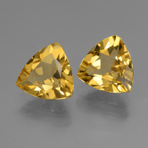 2.80 ct Gold Golden Beryl Stone, Natural Golden Beryl in Trillion Facet Shape for Sale
