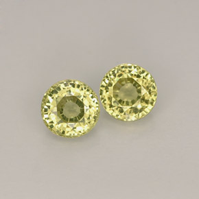 1.00 ct Green Grossularite Garnet Gemstone, Grossularite Garnet Gem in Round Facet Shape for Sale.